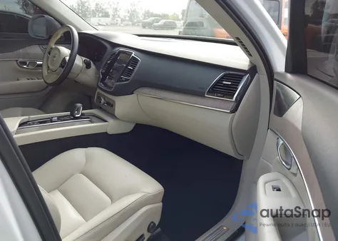 2024 Volvo Xc90 B5 Plus Bright Theme z USA, uszkodzony, nr VIN YV4L12PE7R1188205